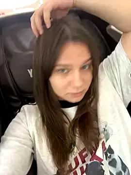 MiniVi from StripChat is Freechat