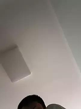 miniyellower from StripChat