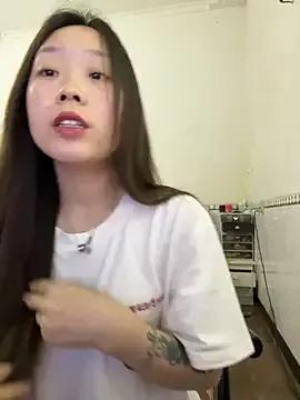 Minnie-66 from StripChat