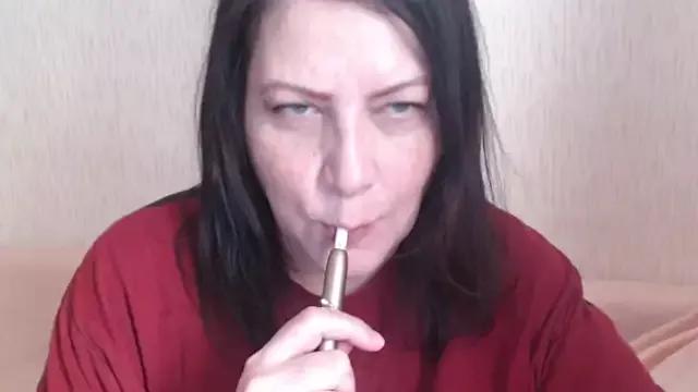 Mirabelle_Sweet from StripChat is Freechat