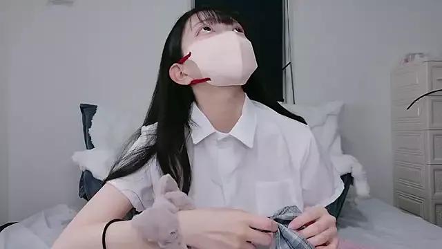 Mirai_oO16Oo from StripChat is Freechat