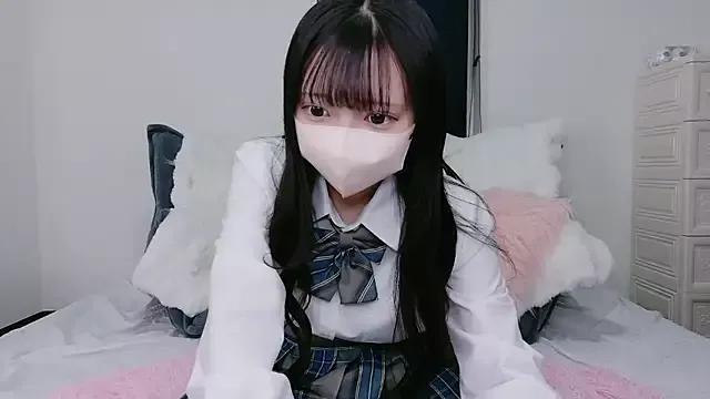 Photos of Mirai_oO16Oo from StripChat is Freechat