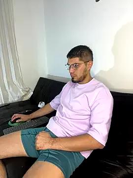 Photos of mirallesandbig from StripChat is Freechat