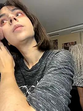 Miranda_Kerry from StripChat is Freechat