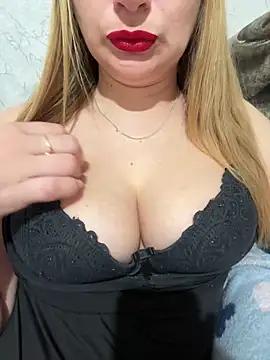 Miri_Elise from StripChat