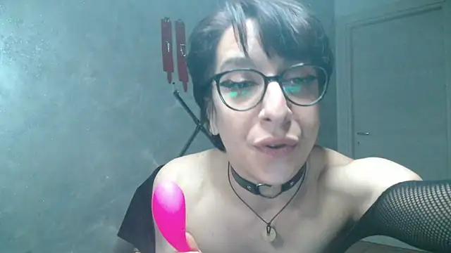 MirianaB from StripChat