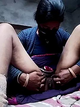 MISS-KAYA from StripChat