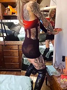 Miss-Paradise from StripChat