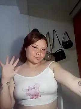 miss_alana from StripChat is Freechat