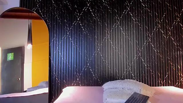 Miss_Ariaa from StripChat