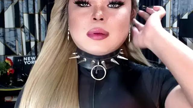 Miss_Cass from StripChat