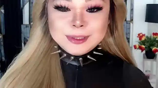 Miss_CassieXX from StripChat