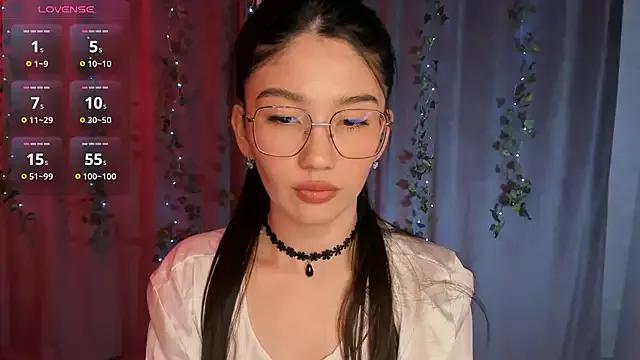 Miss_Iris69 from StripChat