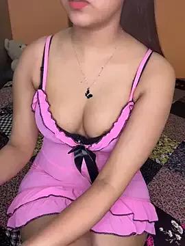 Miss_magicqueen from StripChat