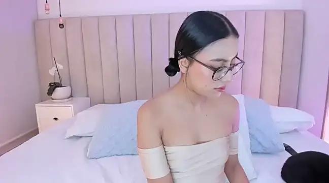 miss_martiina from StripChat