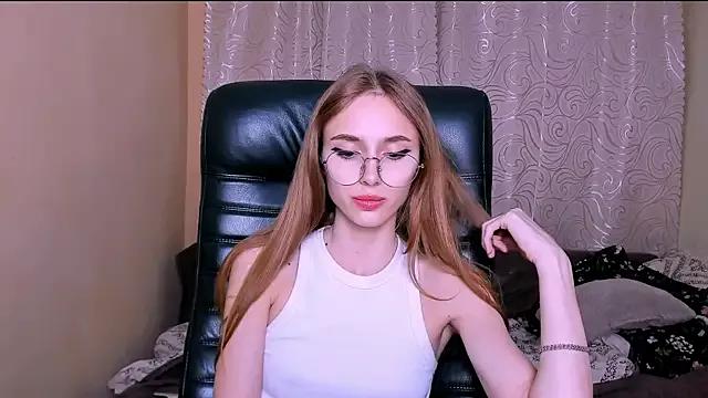 Miss_SammyQ from StripChat is Freechat