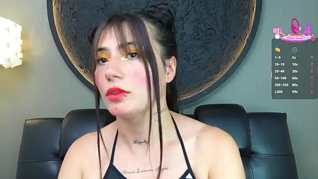 miss_sharlotte18 from StripChat
