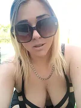 Miss_skia from StripChat