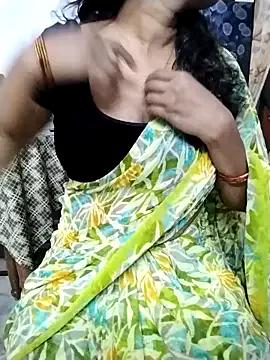 Miss_sruthi from StripChat is Freechat