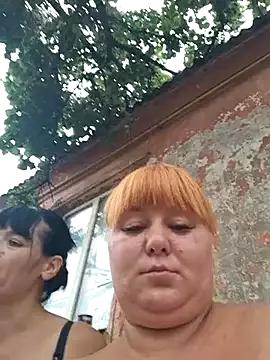 Miss_tits2025 from StripChat is Freechat