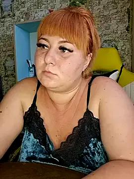 Miss_tits2025 from StripChat is Freechat