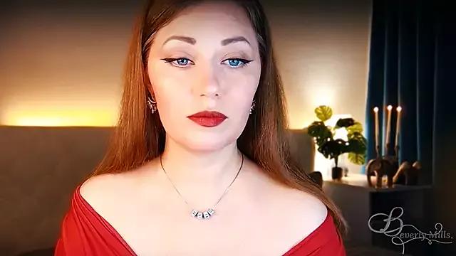 MissBeverlyMills from StripChat is Freechat