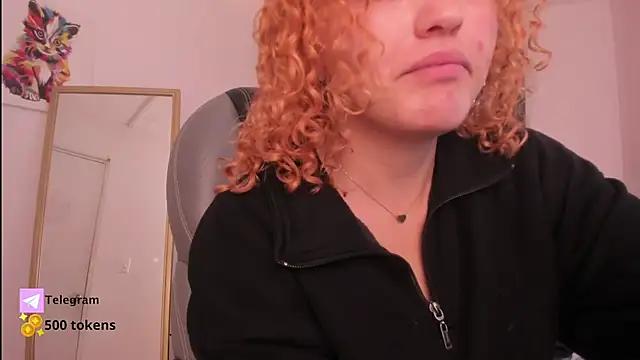 Missbrave1 from StripChat