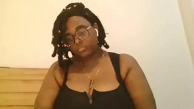 MissCC99 from StripChat