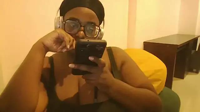 MissCC99 from StripChat