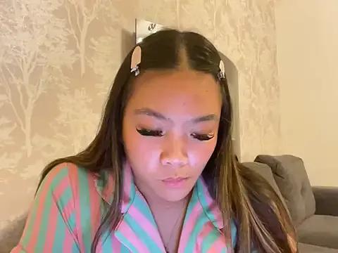 MissCherryyxox from StripChat