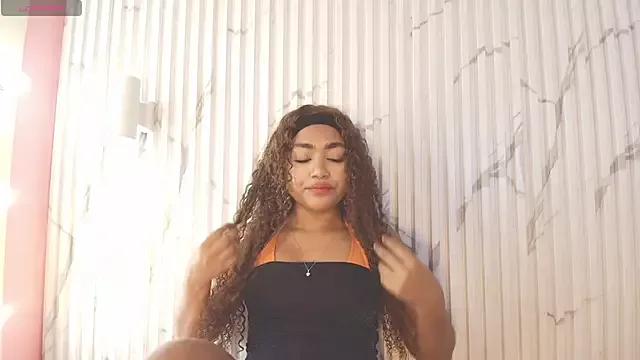 Missdionne_curly from StripChat is Freechat