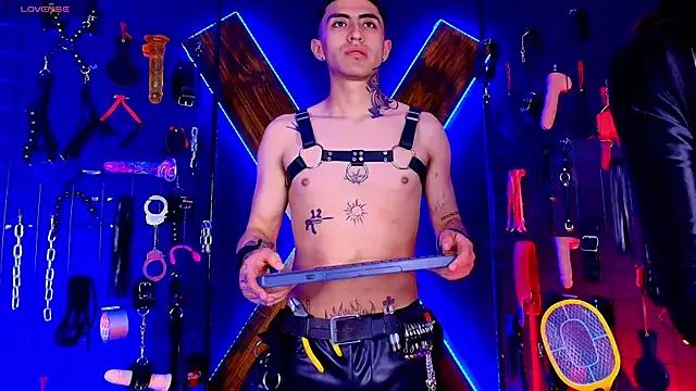 MissEmily_bdsm_ from StripChat