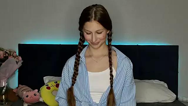 MissEmilyMiller from StripChat is Freechat