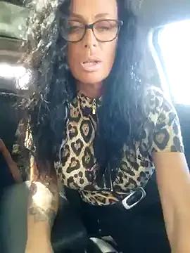 Misses-Cougar from StripChat