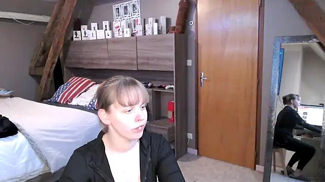 MissGirly from StripChat