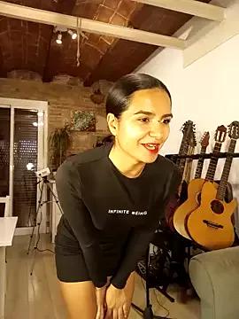 MissHazelnut from StripChat