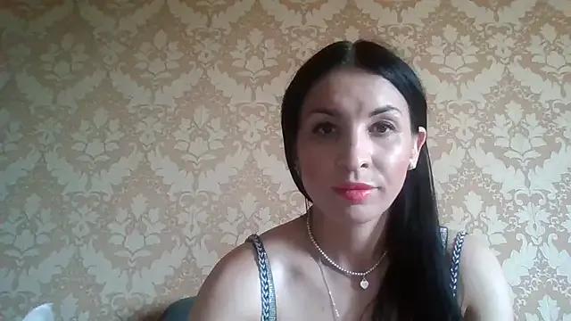 MissHot19 from StripChat