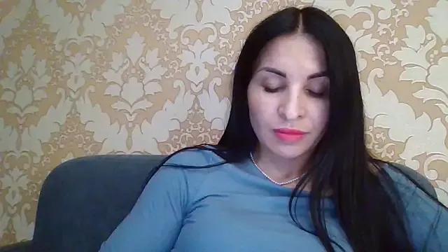 MissHot19 from StripChat