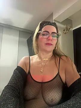 Dirty chat webcam: explore liveshows with versed models, from laying bare to fetishes, in a variety of sexy free adult webcams.