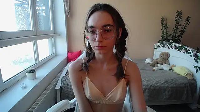 MissLinaDream from StripChat
