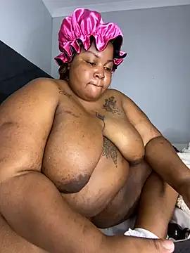 MissLola27 from StripChat