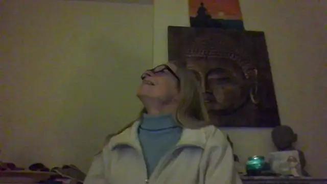 MISSLOTUS75 from StripChat