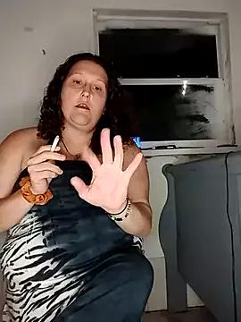 MissMagicMushroom from StripChat