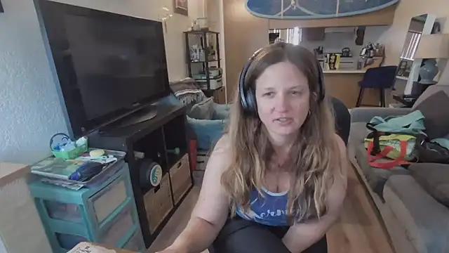 MissMera from StripChat