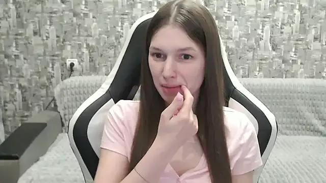 MissMiaCutie from StripChat