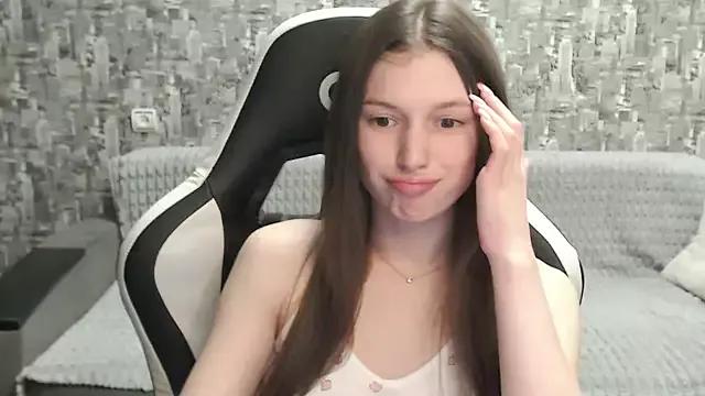 MissMiaCutie from StripChat
