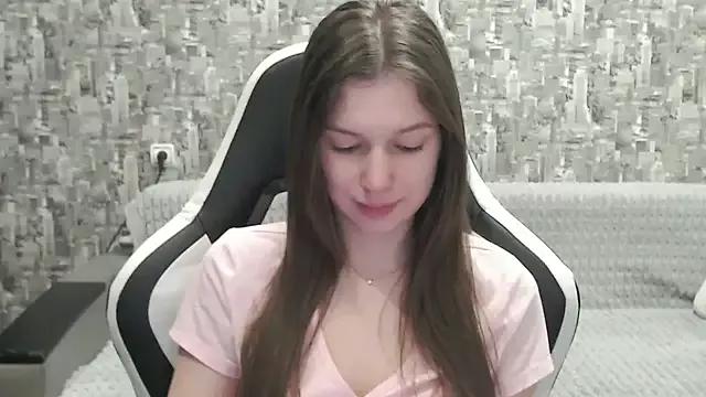 MissMiaCutie from StripChat