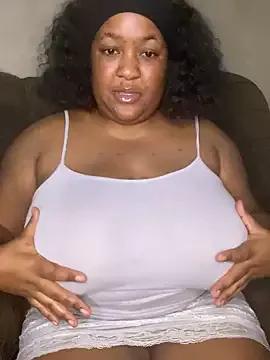 Missmoox24 from StripChat