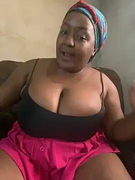 Missmoox24 from StripChat