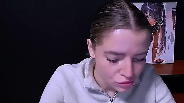 MissOliviaa_ from StripChat is Freechat